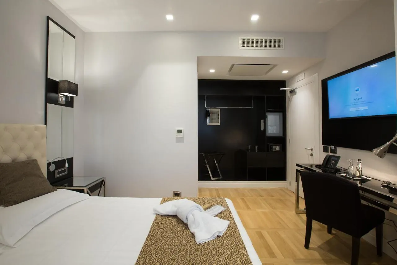 Floris Hotel Rom 3*,  Italien